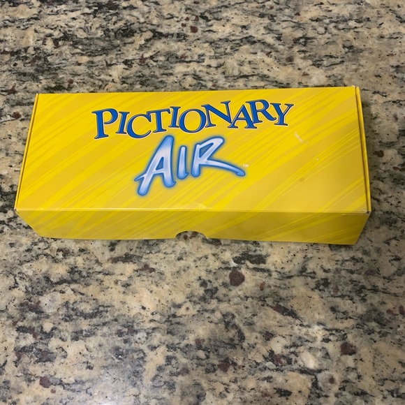 Pictionary Air - Picture 1 of 3